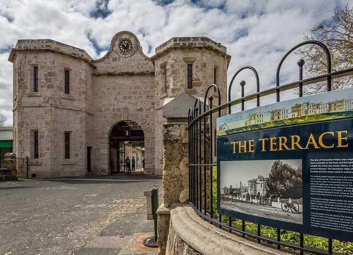 精品欧美一区二区三区久久久